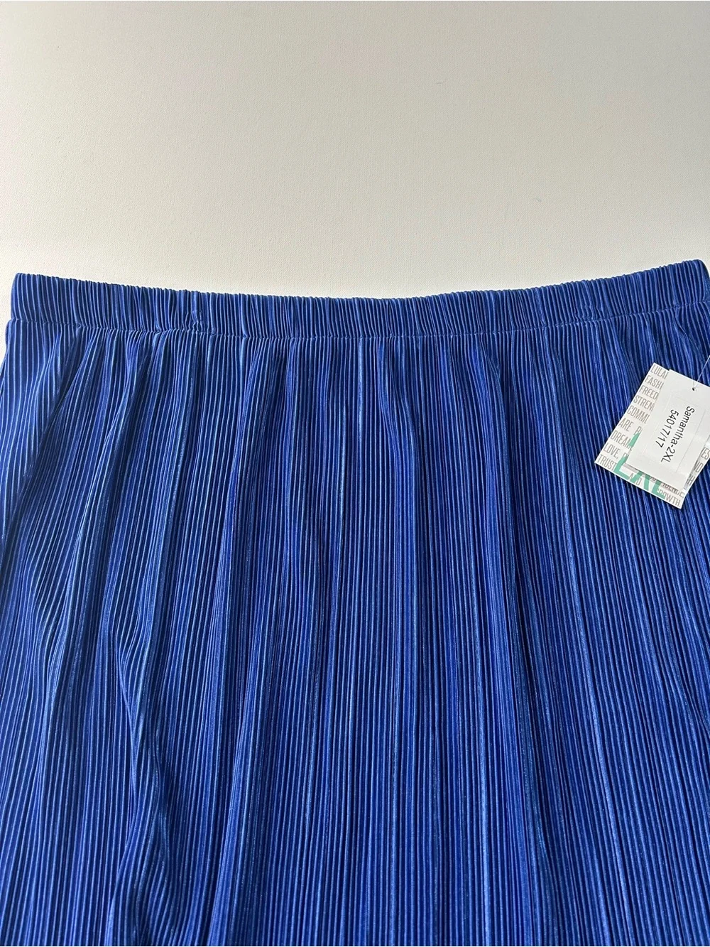 NWT LuLaRoe 2XL Samantha Blue Pleated Elastic Waist Skirt